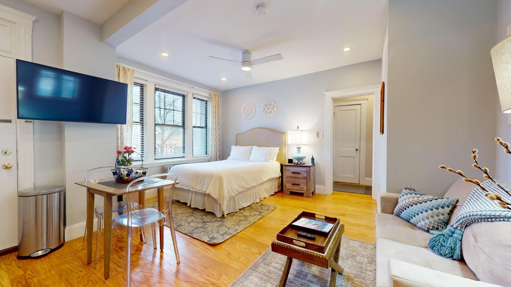 Apartamento Sunny,Cozy,Near Bc,Bu,Boston,Mbta Exterior foto